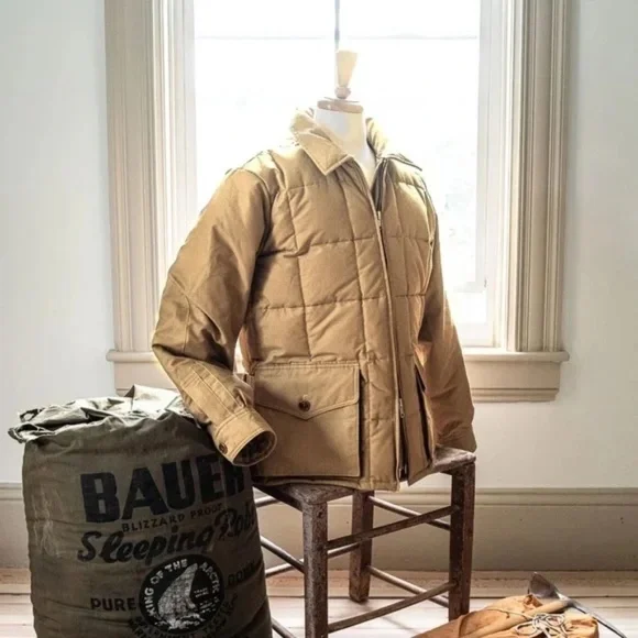 Eddie Bauer X Buck Mason Cascade Yukon 650 Fill Power Down — Medium - Picture 3 of 3